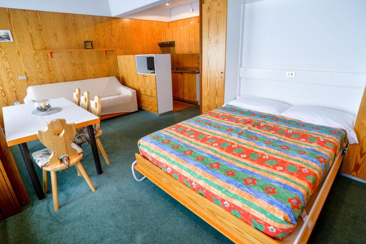 מצאנה Res.Albare/Solaria Apt.Solandra מראה חיצוני תמונה